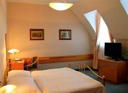 Apartment U Zlate Podkovy - At The Golden Horseshoe Prague