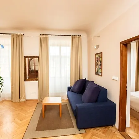 U Zlate Podkovy - At The Golden Horseshoe Apartment